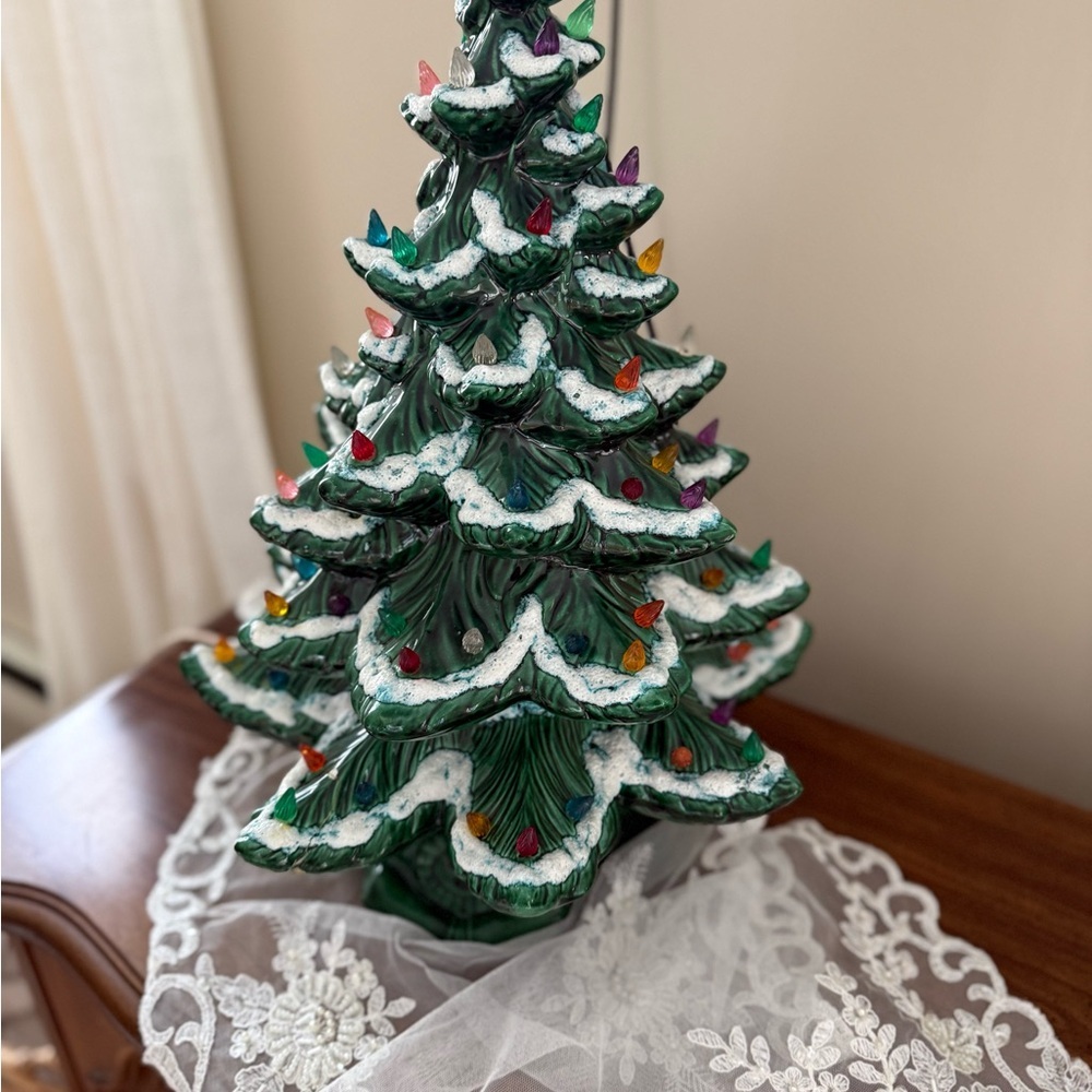 Vintage Atlantic Mold 1970s Ceramic Christmas Tree with Multi-Colored Lights